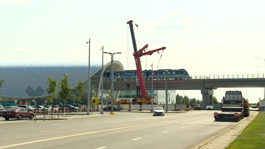 Астанада LRT-ның алғашқы вагондары рельске қойылды