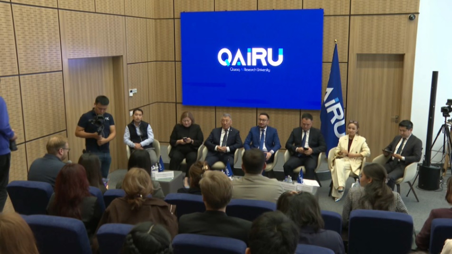 Qazaq AI Research University принял первых студентов
