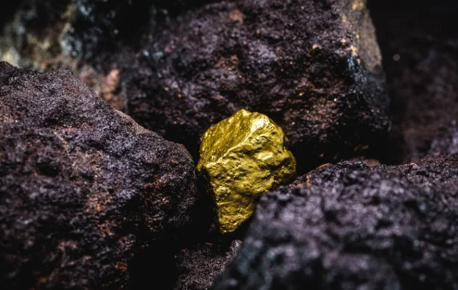 11 человек погибли при обрушении золотого рудника в Судане