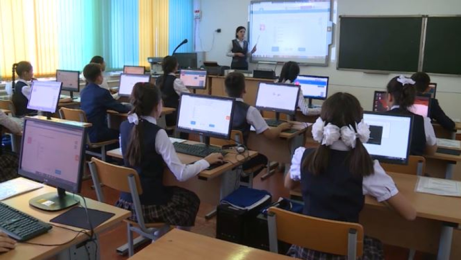 Госфинансирование частных школ и клиник пересмотрят в РК