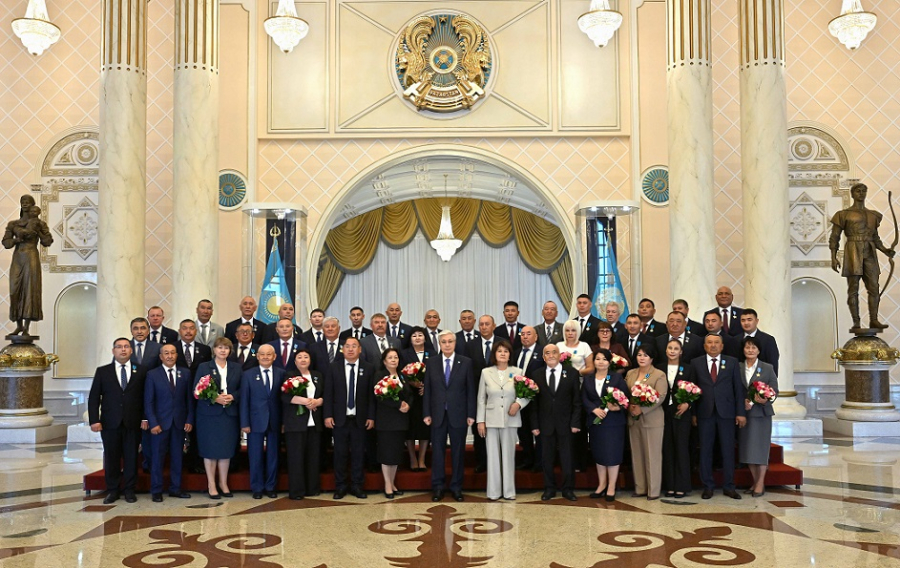 Касым-Жомарт Токаев поблагодарил за труд работников водной отрасли