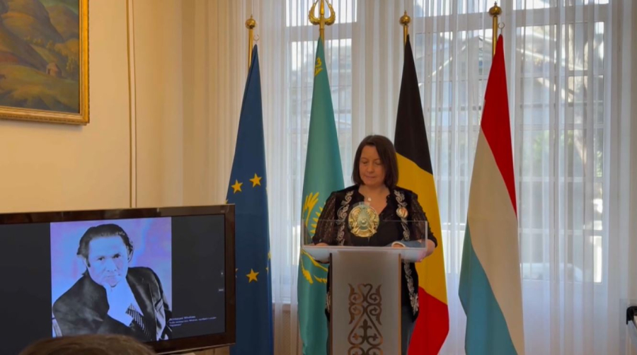 Бельгияда Мұқағали мұрасы ұлықталды