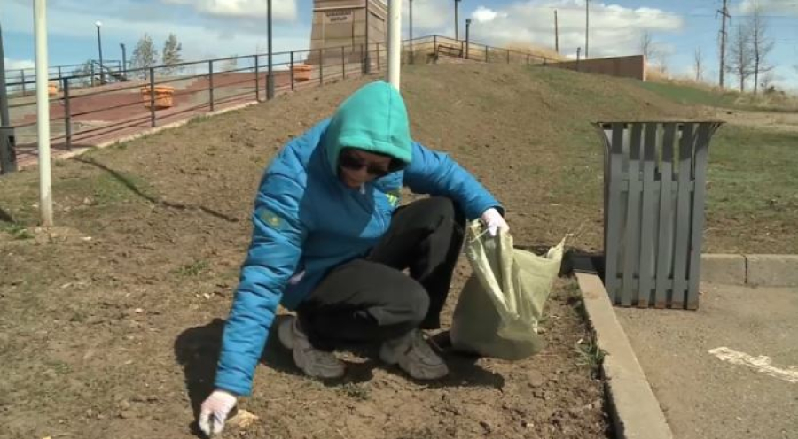 Волонтёры привели в порядок исторические памятники ВКО