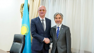 Скляр провел встречу с послом Японии в Казахстане