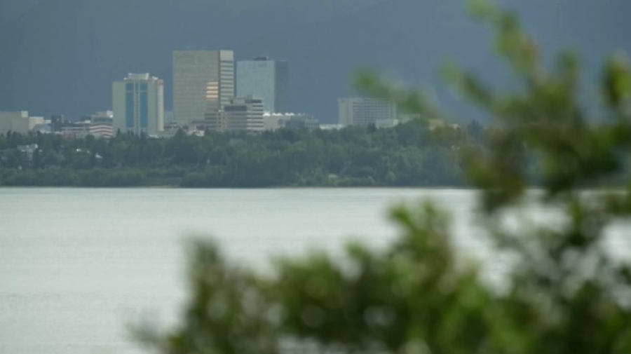 Часть российской делегации прибыла на Аляску