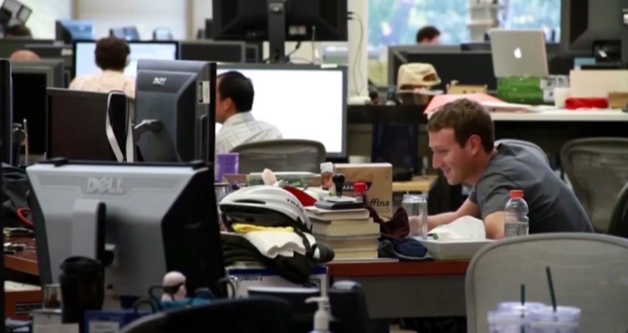 М. Цукерберг: Instagram тәуелді қылмайды