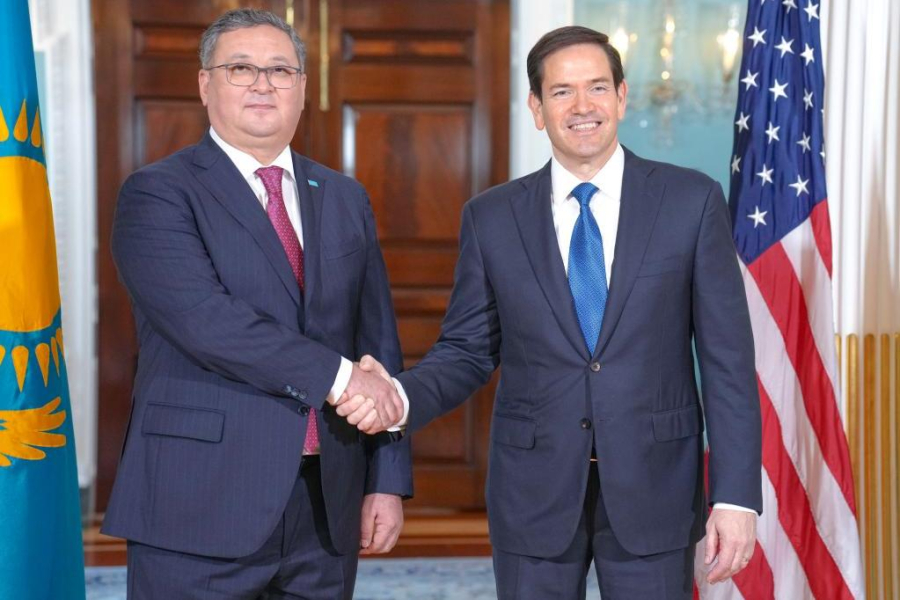 Министр иностранных дел Казахстана встретился с госсекретарем США