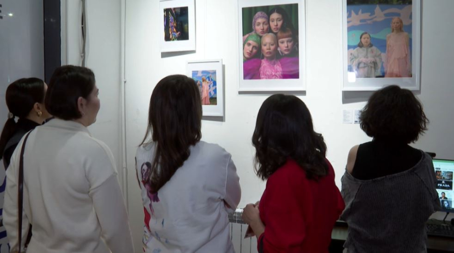 Выставка «Я здесь» дебютировала в Астане