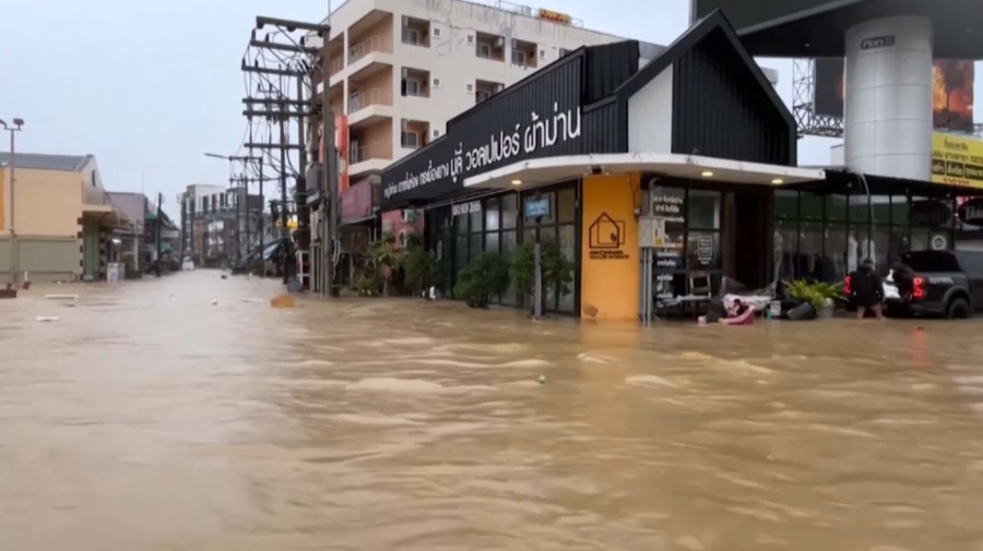 Наводнение в Таиланде унесло жизни 13 человек