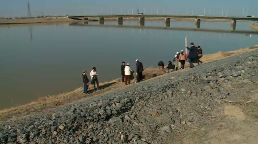 Берег Сырдарьи очистили в Кызылорде