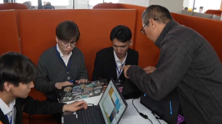 Республиканский хакатон стартовал в Павлодаре
