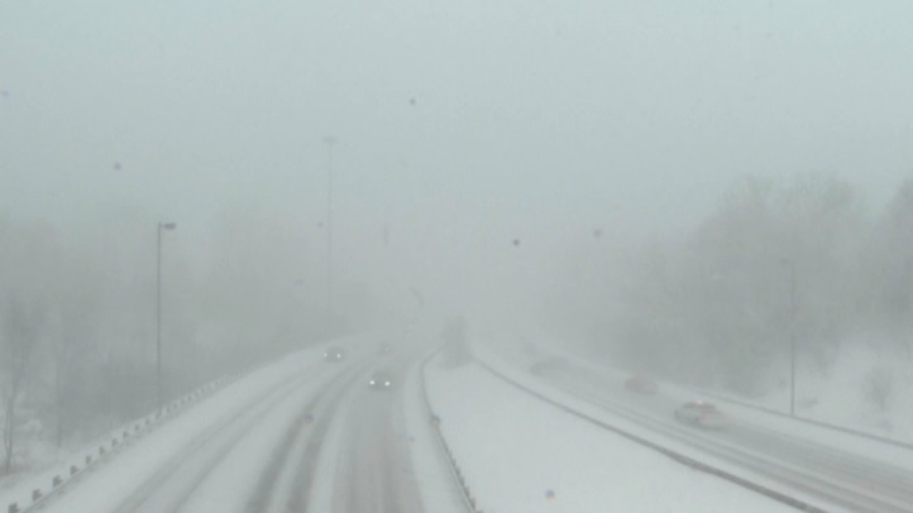 На Канаду обрушился снежный шторм