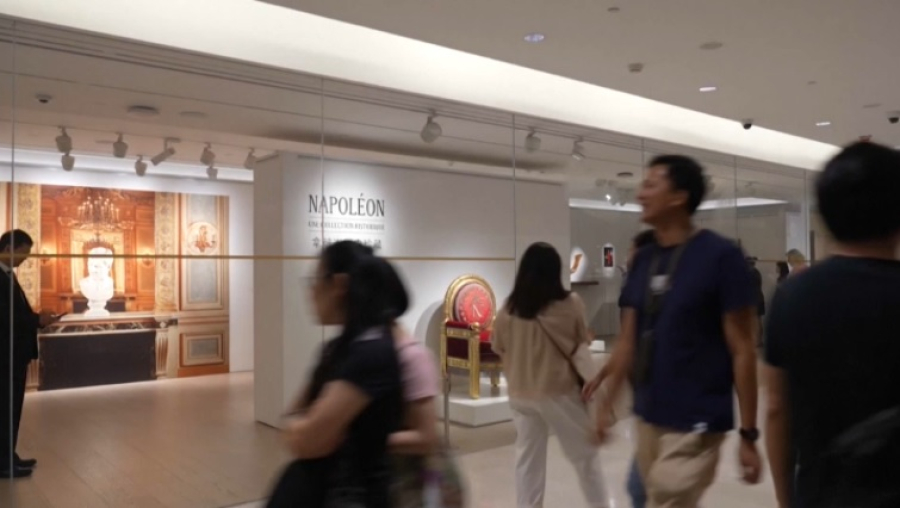 Коллекцию вещей Наполеона презентовали на выставке в Гонконге