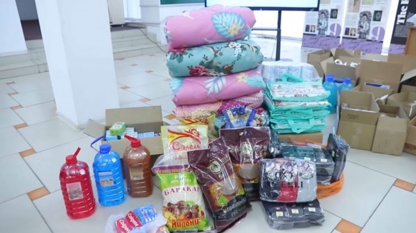 Жители ВКО собирают гумпомощь пострадавшим от паводка