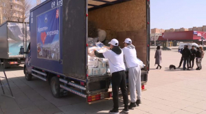 Автокараван и волонтеры: гумпомощь отправили жителям Шетского района