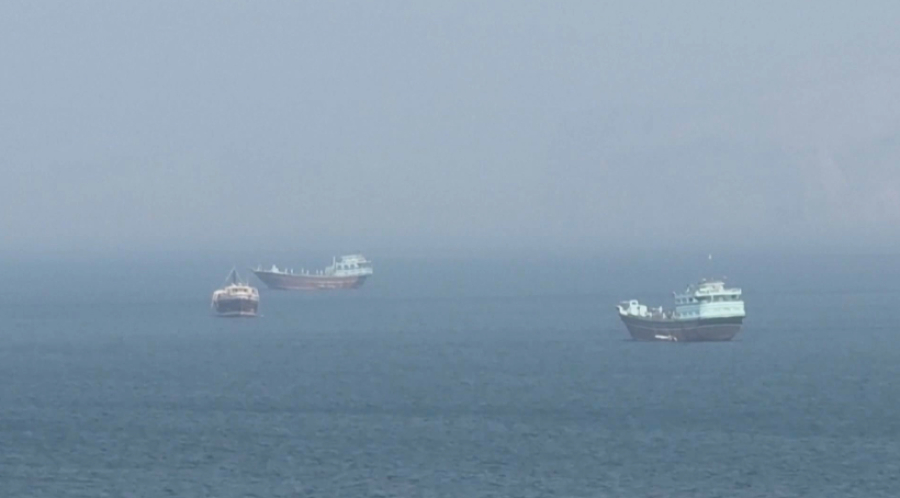 20 тысяч моряков застряли в Персидском заливе