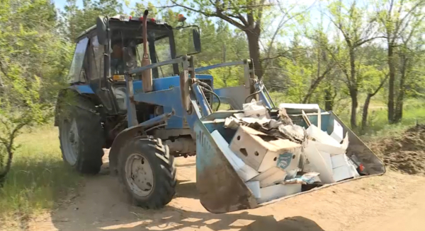 Ақтөбеде орман алқабынан 60 тоннаға жуық қоқыс шығарылды