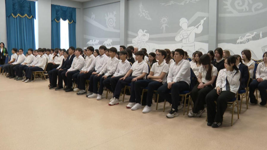 Елордалық оқушылар қоқысты өңдеу жолдарымен танысты