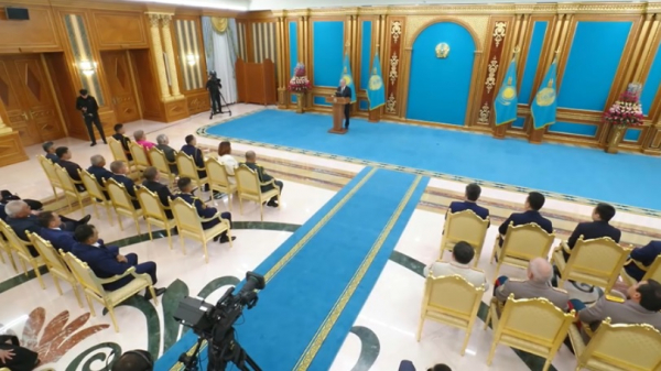 Президент выразил благодарность родителям Гаухар Шаймерден