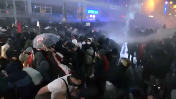 Түркияда билікке қарсы наразылық басылар емес