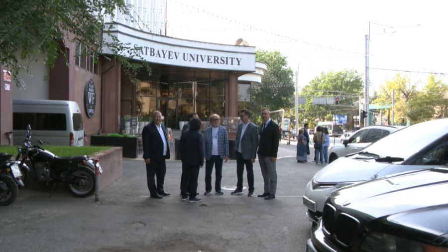 Алматыда 30 жыл бұрын жекешеленген жатақхана оқу орнына оралды