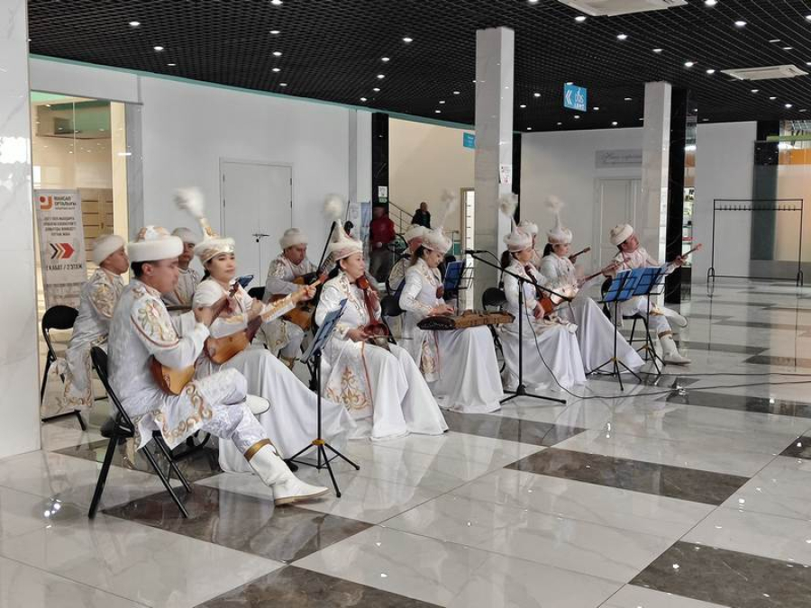 100 дней до Победы: в Караганде проходит музыкальный челлендж