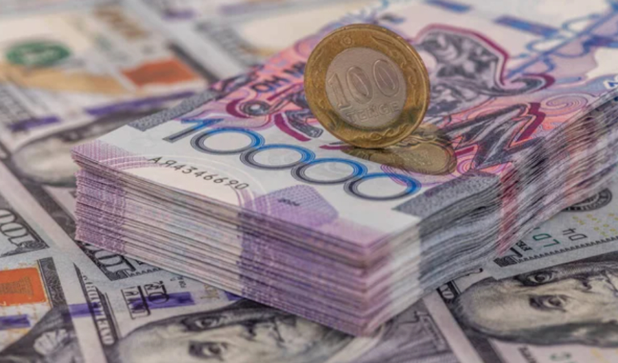 Более 395 млрд тенге направлено на пенсионные выплаты в Казахстане