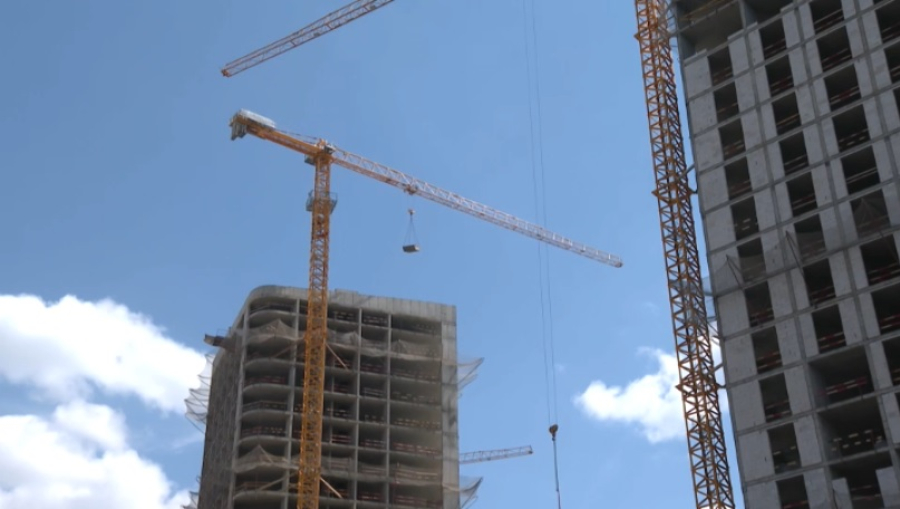 В Астане выявили незаконное строительство ЖК