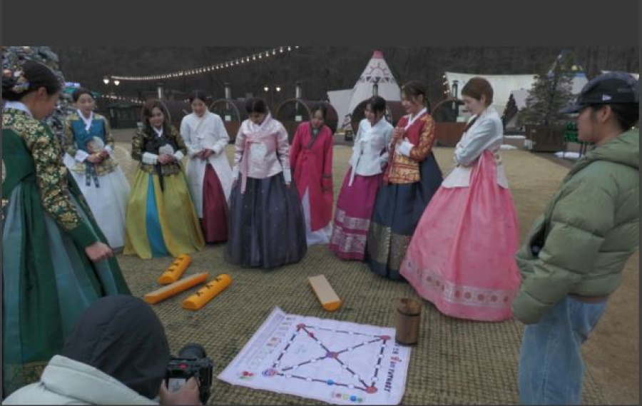 Корей халқы Жаңа жыл мерекесін тойлап жатыр