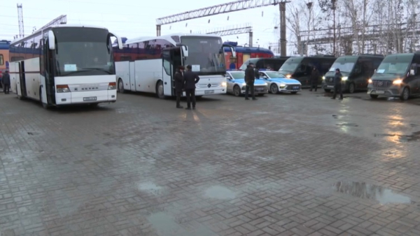 Члены Национального курултая прибыли в Бурабай