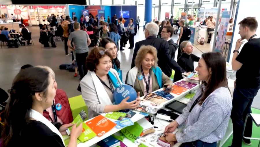 Қазақстандық мұғалімдер Любектегі форумда