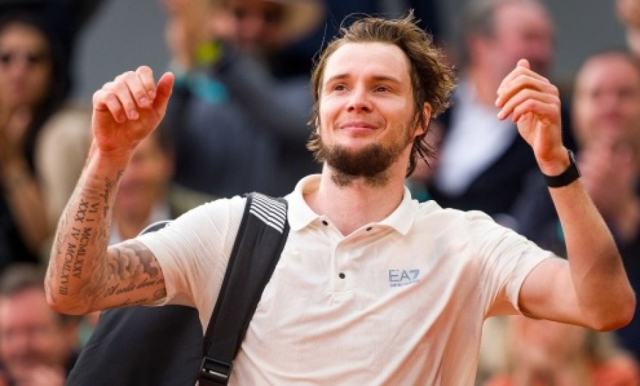 Лучший теннисист Казахстана продолжает взлет в мировом рейтинге