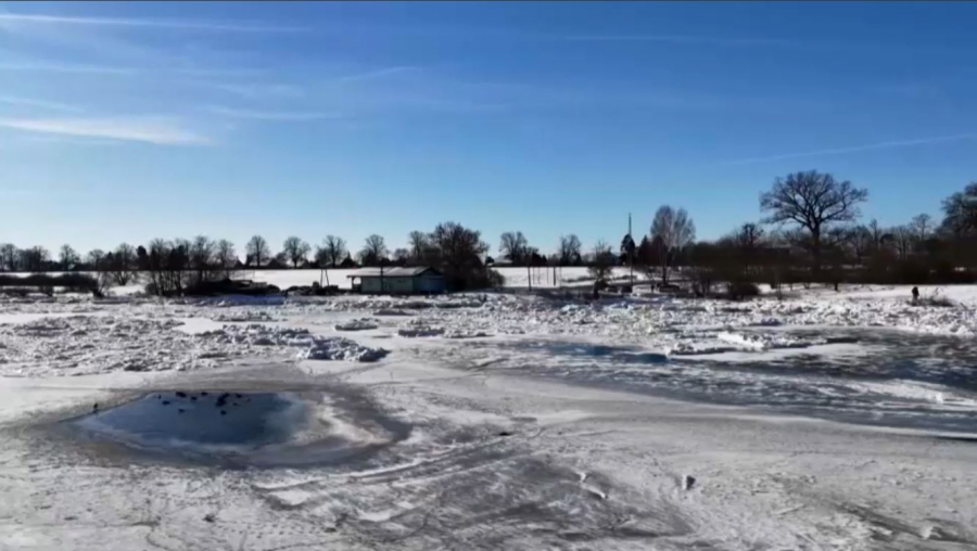 Польшада аяздан 54 адам көз жұмды