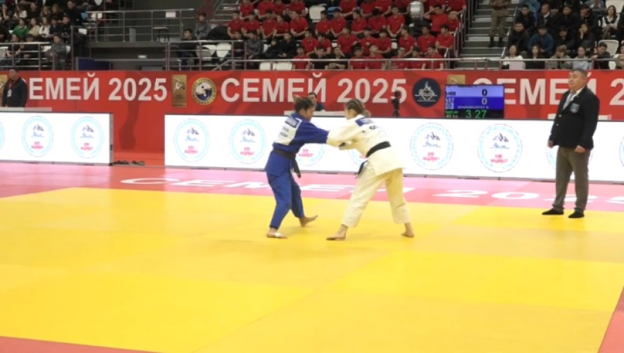 Чемпионат Казахстана по дзюдо стартовал в Семее
