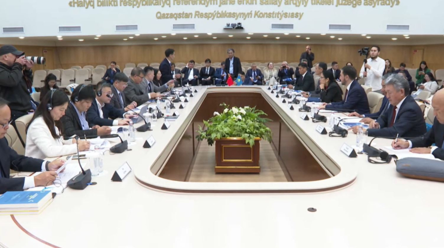 Форум аналитических центров Казахстана и Китая прошел в столице