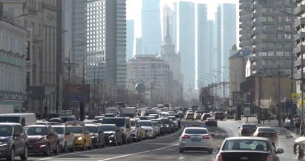 Запрет на продажу алкоголя в выходные обсуждают в России