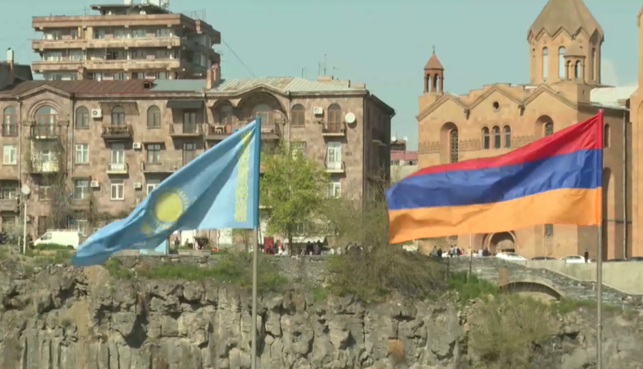 Астана и Ереван укрепляют сотрудничество