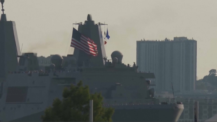 Авианосец USS Arlington прибыл в Нью-Йорк