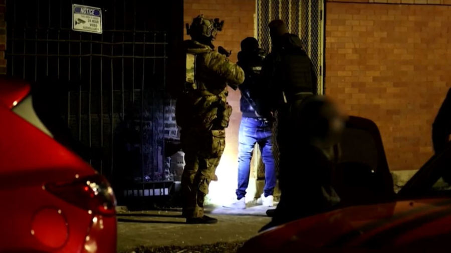 АҚШ түрмелеріндегі мигранттар саны рекордтық деңгейге жетті