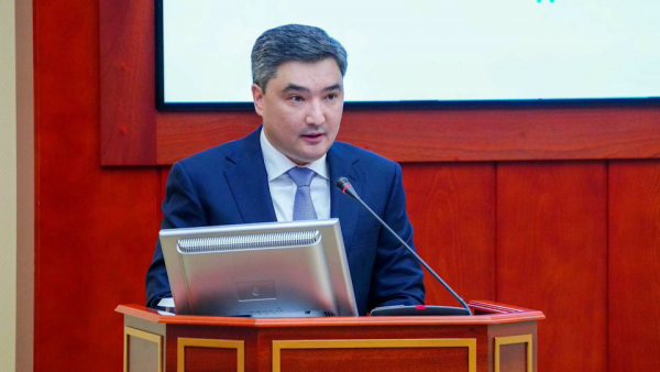 Премьер-министр принял участие в расширенном собрании фракции партии Amanat