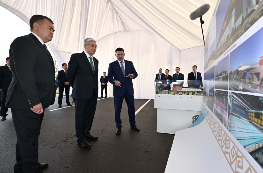 Мемлекет басшысына елорданы көгалдандыру және абаттандыру жоспары таныстырылды