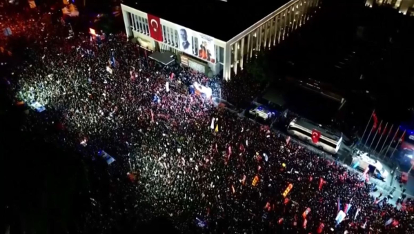 Түркияда 1400 ереуілші қамауға алынған