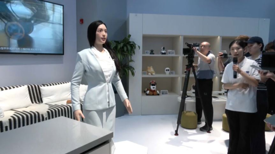 Магазин роботов-гуманоидов откроют в Пекине