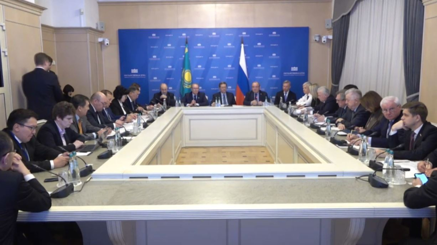 Қазақстан-Ресей ынтымақтастық жөніндегі парламентаралық комиссияның отырысы өтті