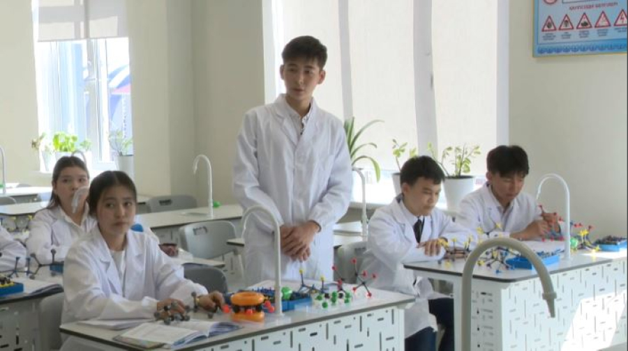 Более 100 социальных объектов построили в Панфиловском районе за три года