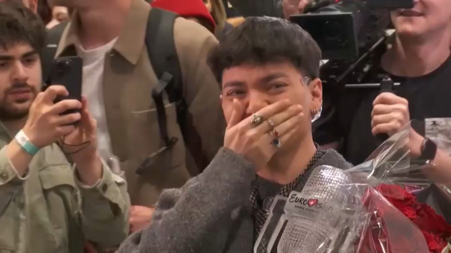 Австрия халқы «Евровидениеде» жеңген әншісін құрметпен қарсы алды