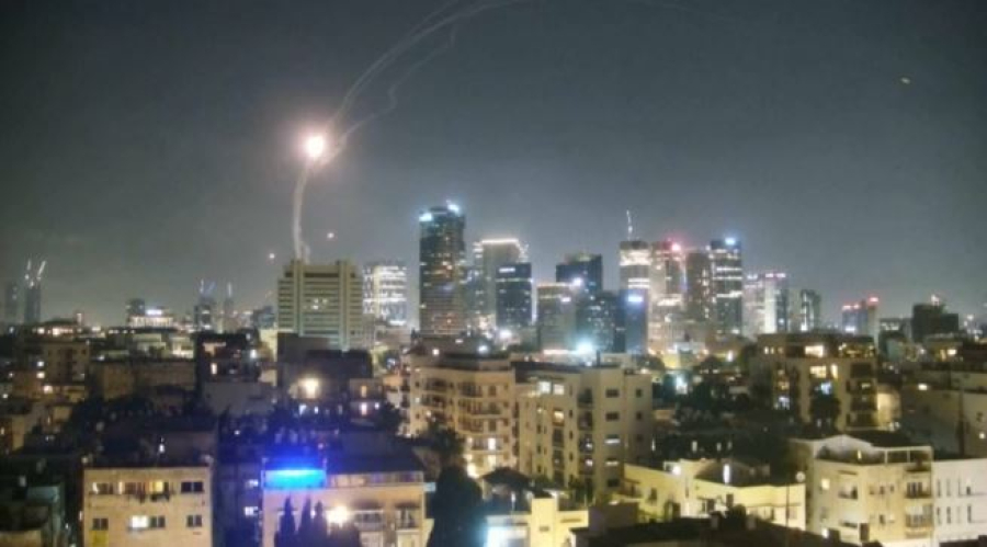 Иран выпустил сотни баллистических ракет на Израиль