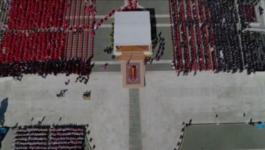 Похороны Папы Римского Франциска проходят в Ватикане