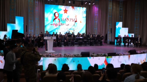 В рядах Вооруженных сил РК служат около 9 тысяч женщин