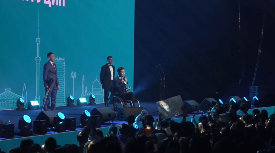 Жастар референдумды қолдайды